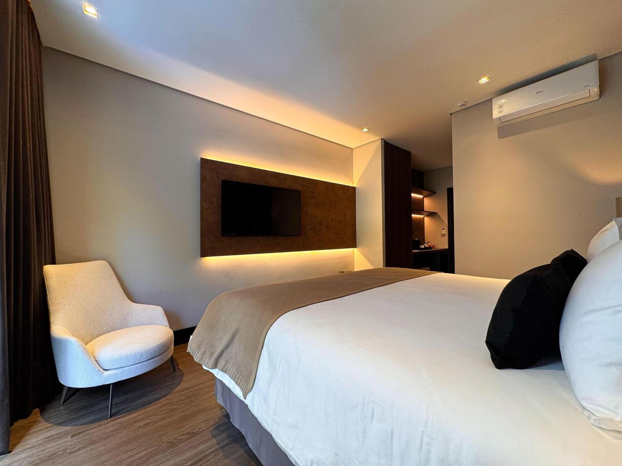 Hotel Murano 5*
